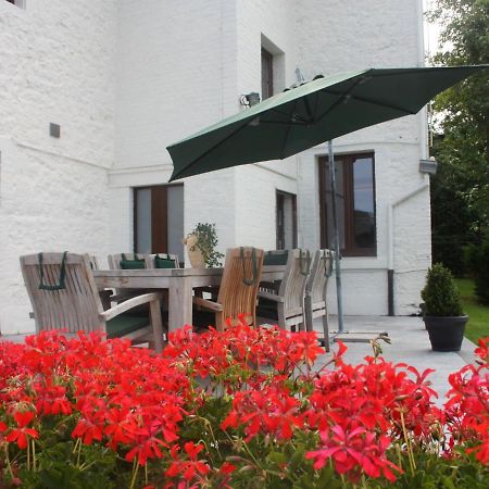 Doische Luxurious Holiday Home With Garden In Gimn E מראה חיצוני תמונה