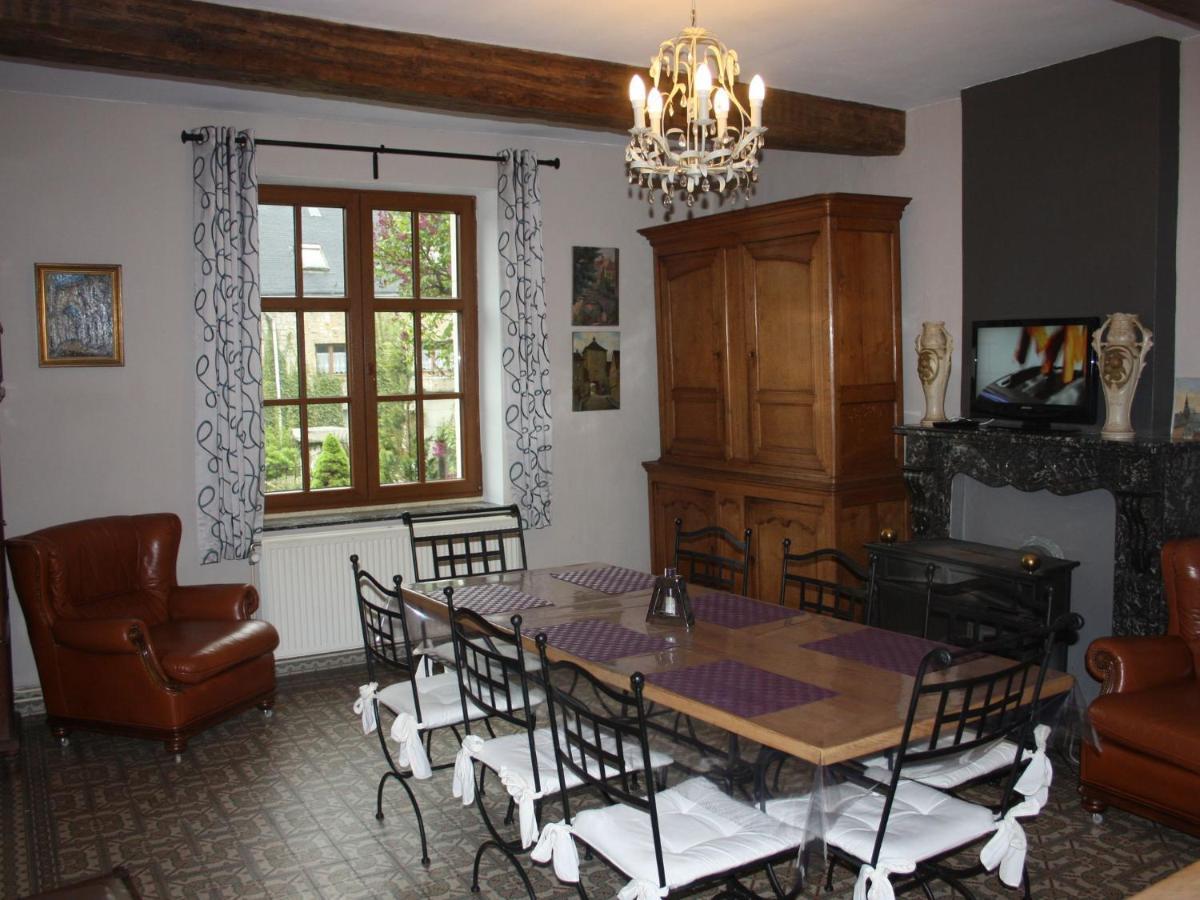 Doische Luxurious Holiday Home With Garden In Gimn E מראה חיצוני תמונה