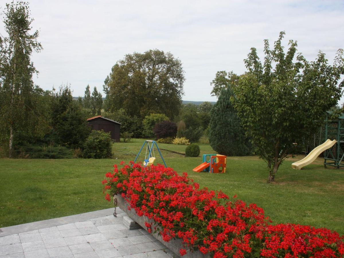 Doische Luxurious Holiday Home With Garden In Gimn E מראה חיצוני תמונה